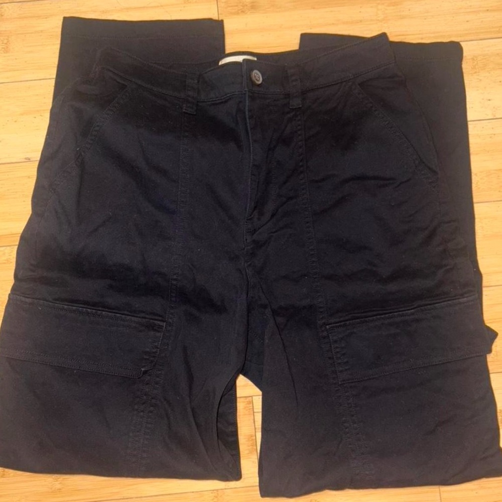 Universal Thread Women's Black Cargo Pants